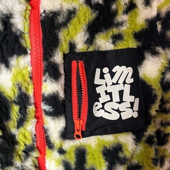 Target Black History Month Camouflage Fleece Sherpa Jacket Unisex Size 5T New! - Picture 5 of 10